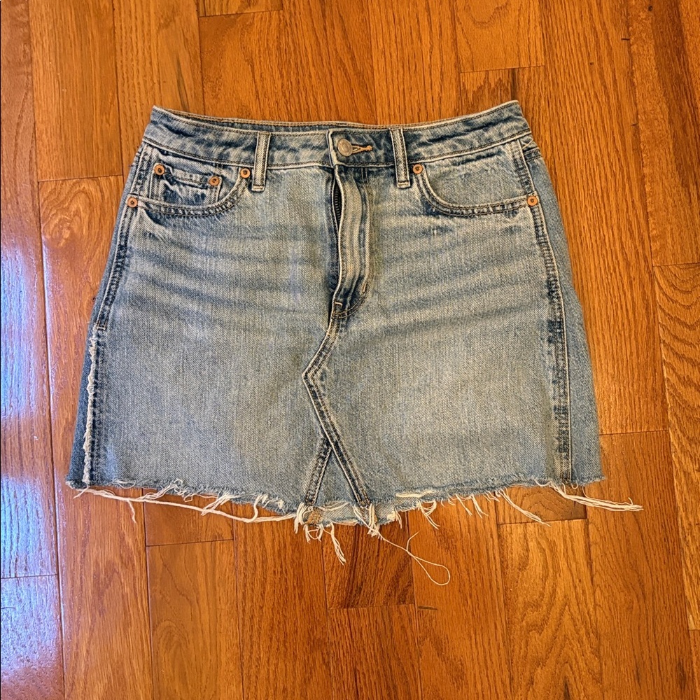 American Eagle Super High Rise A-Line Denim Skirt, Women’s Size 4 Regular